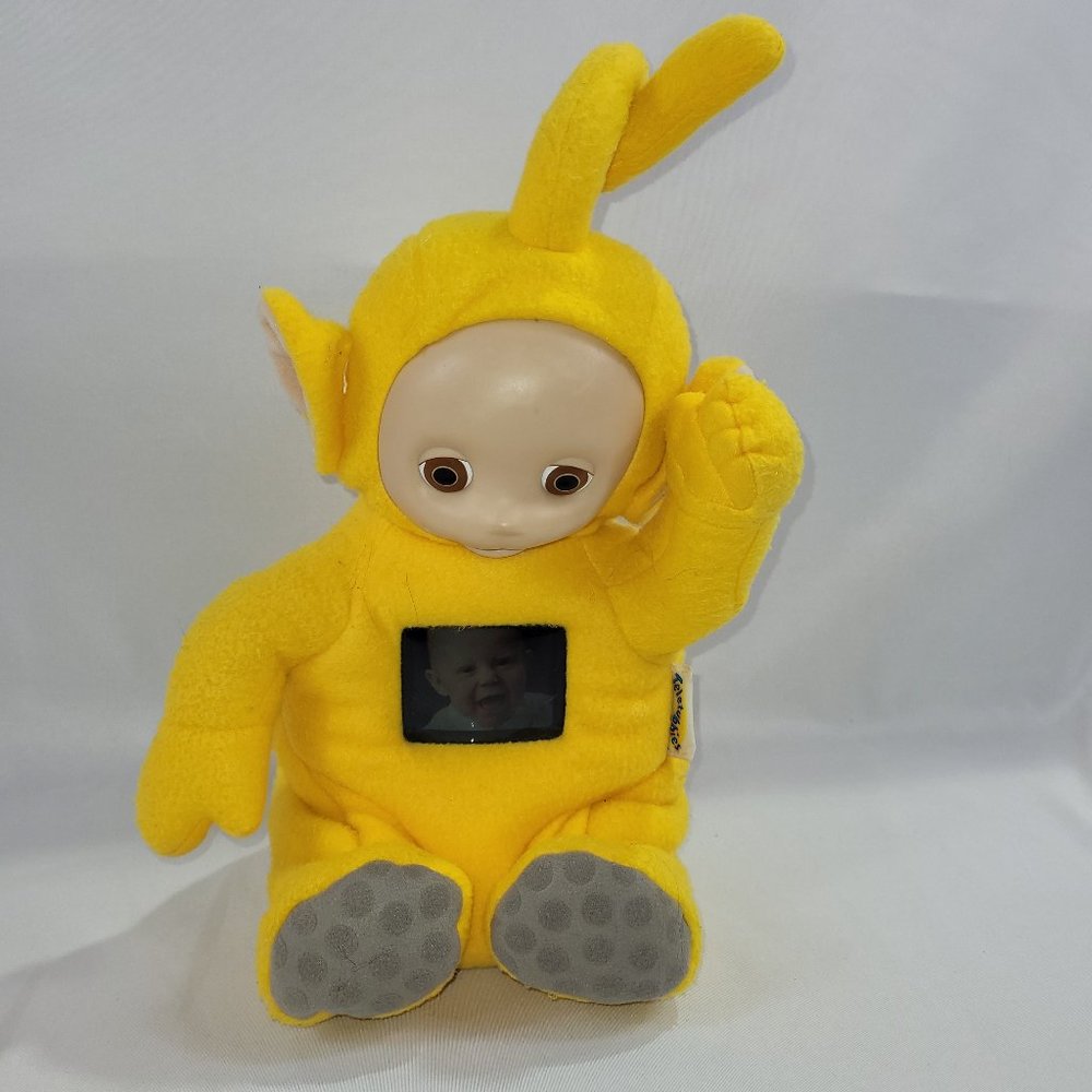 Teletubbies 1998 Tummy Surprise Laa-Laa Electronic Plush Toy